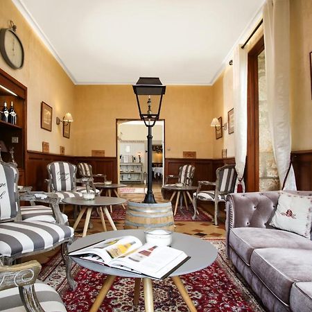La Roseraie Hotel Restaurant Монтіньяк Екстер'єр фото
